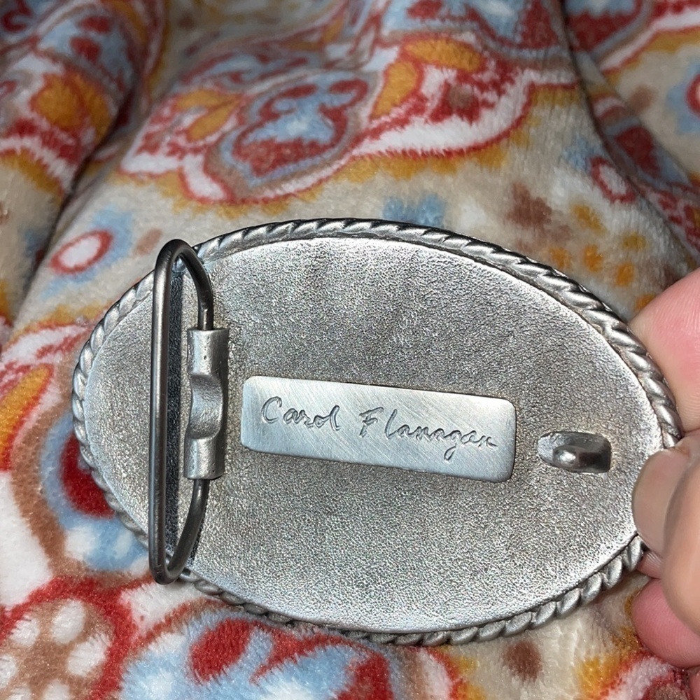 CAROL FLANAGAN 2018 President’s Club Silver tone Buckle - Picture 3 of 3
